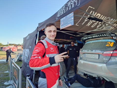 © emotorsport.se